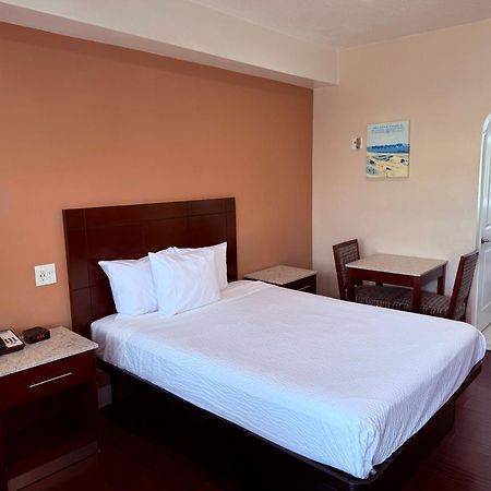Travelodge By Wyndham Harbor City Los Angeles Ngoại thất bức ảnh